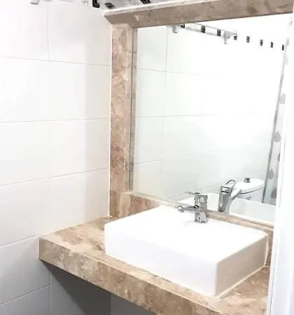 Ekaterini Apartment *