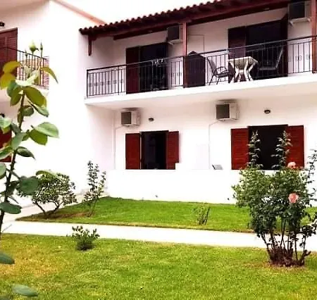 Ekaterini Apartment *